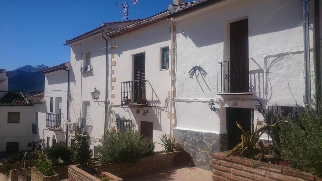 Casa Rural Torrecilla, 1919 Yunquera Exteriér fotografie